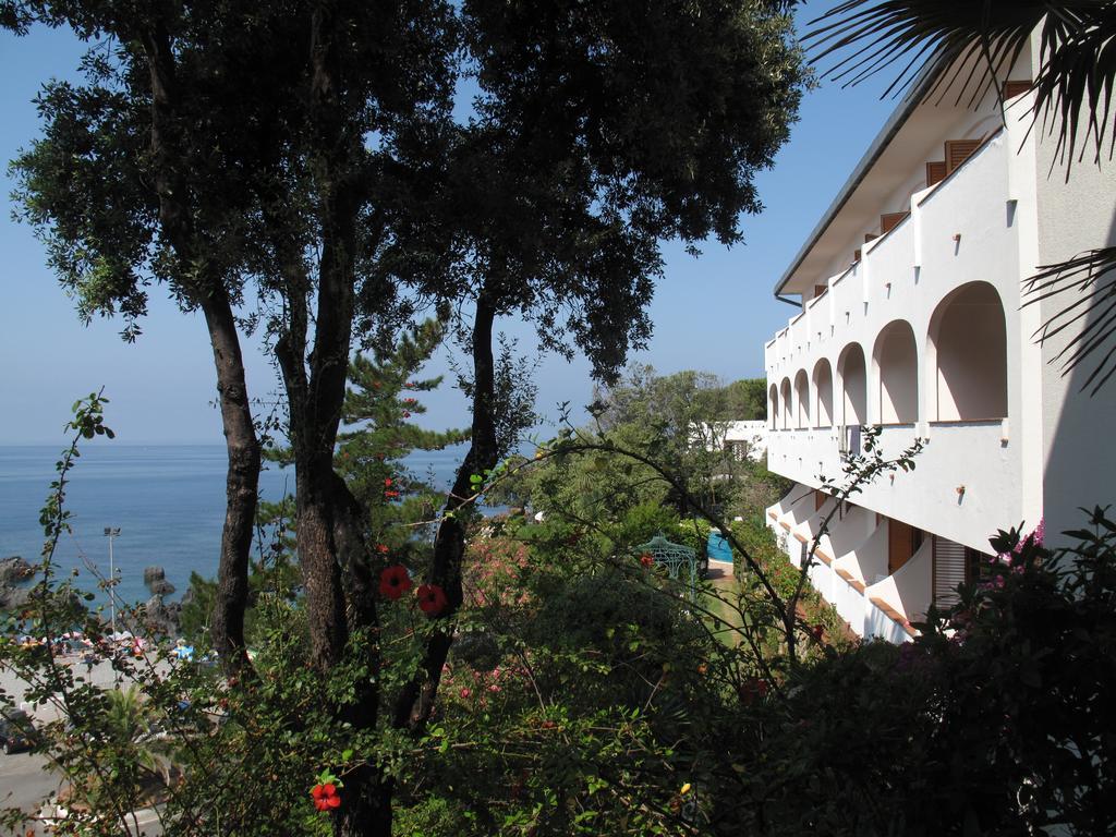 Grand Hotel De Rose สกาเลอา ภายนอก รูปภาพ